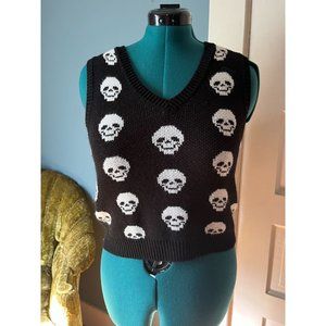 Black Crop Knit Woven Vest with White Smiling Skulls Halloween No Boundaries